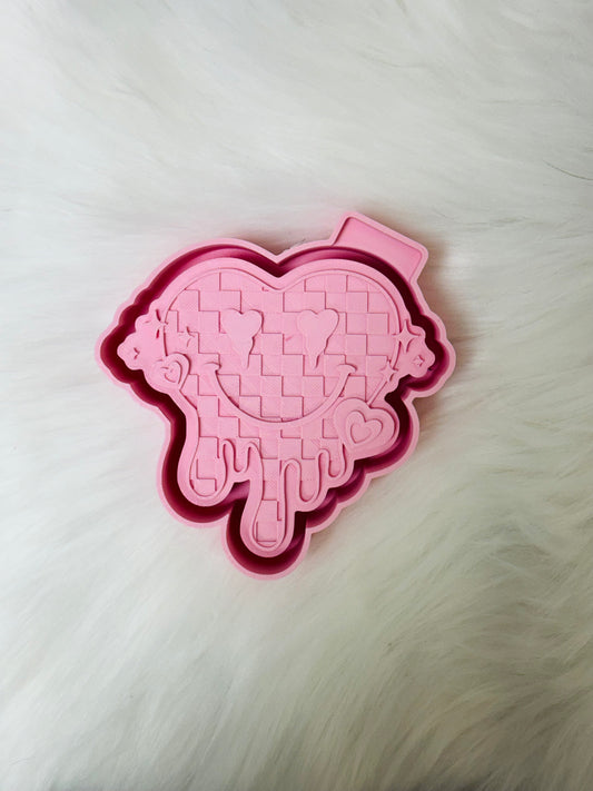 Checkered Drippy Heart