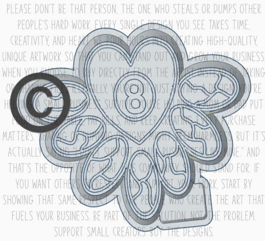 8 Ball Cluster