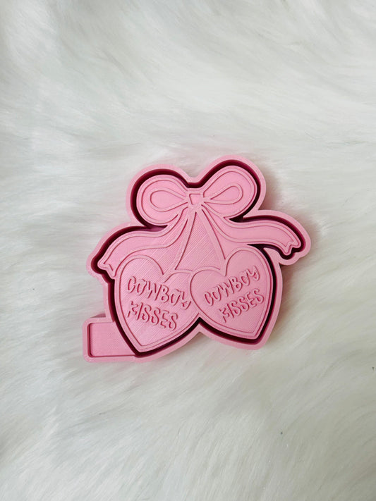 Cowboy Kisses Heart Bow